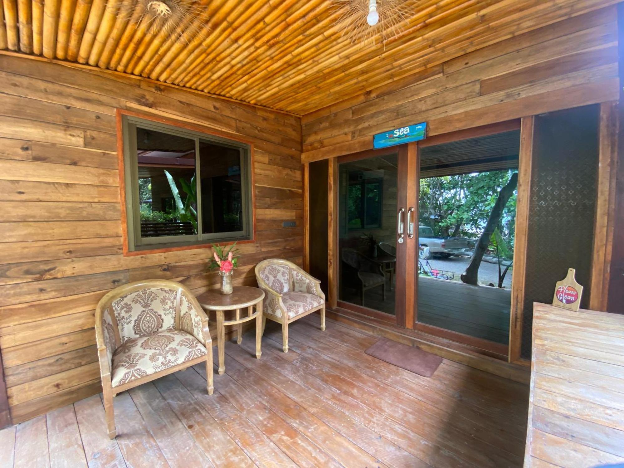 Coconut Lanta Resort @Klong Dow Beach 끄라비 외부 사진