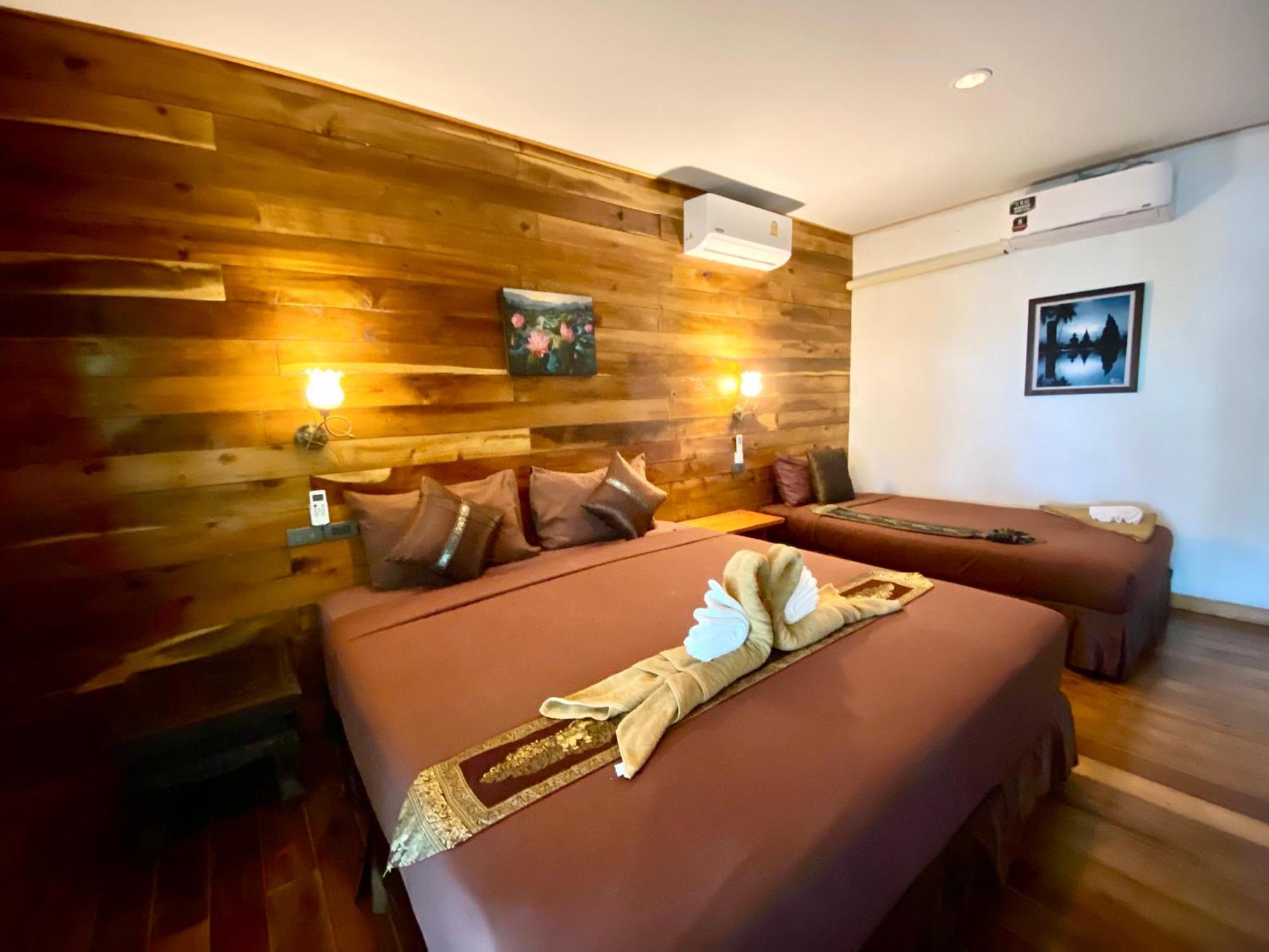 Coconut Lanta Resort @Klong Dow Beach 끄라비 외부 사진