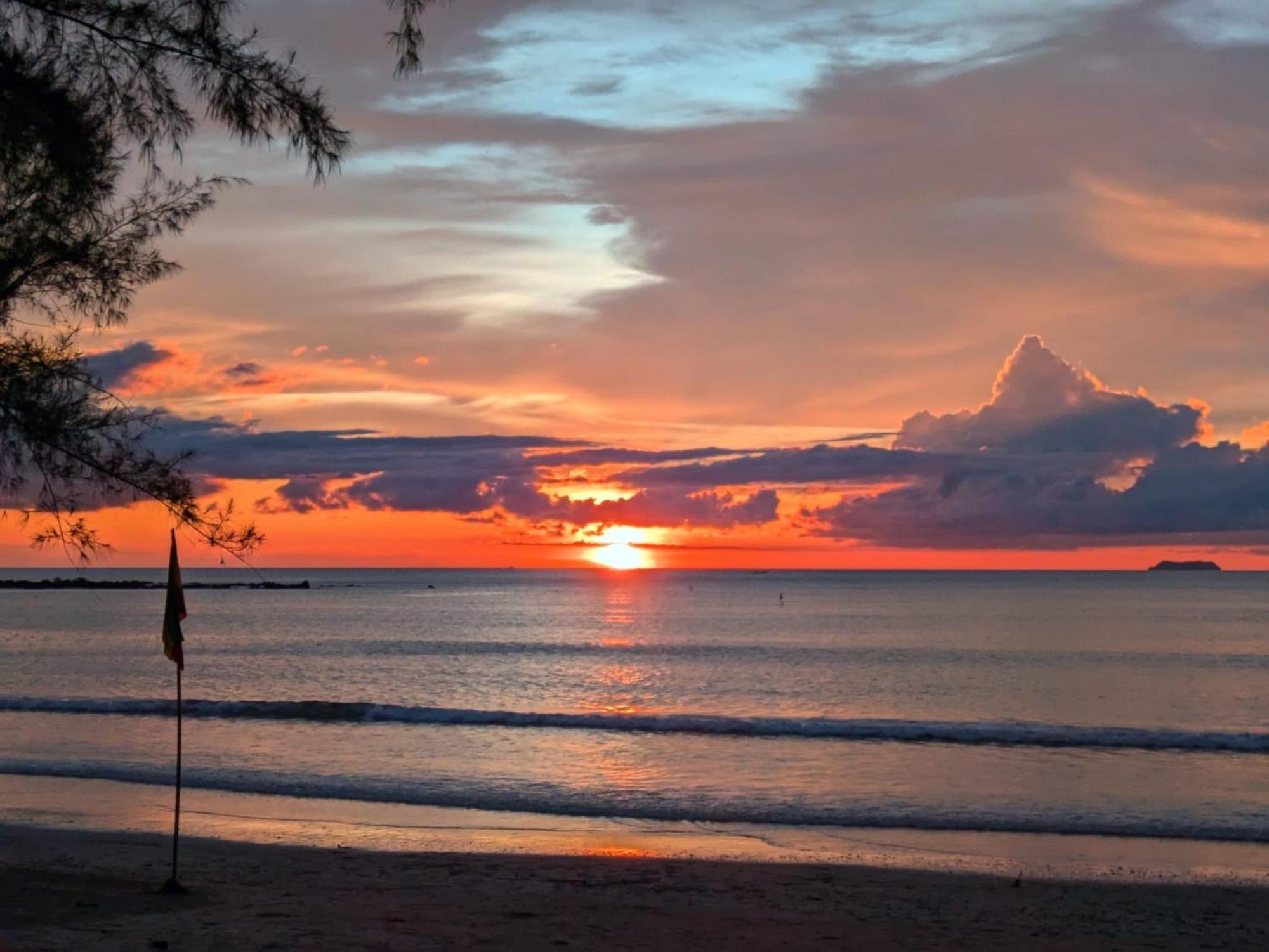Coconut Lanta Resort @Klong Dow Beach 끄라비 외부 사진