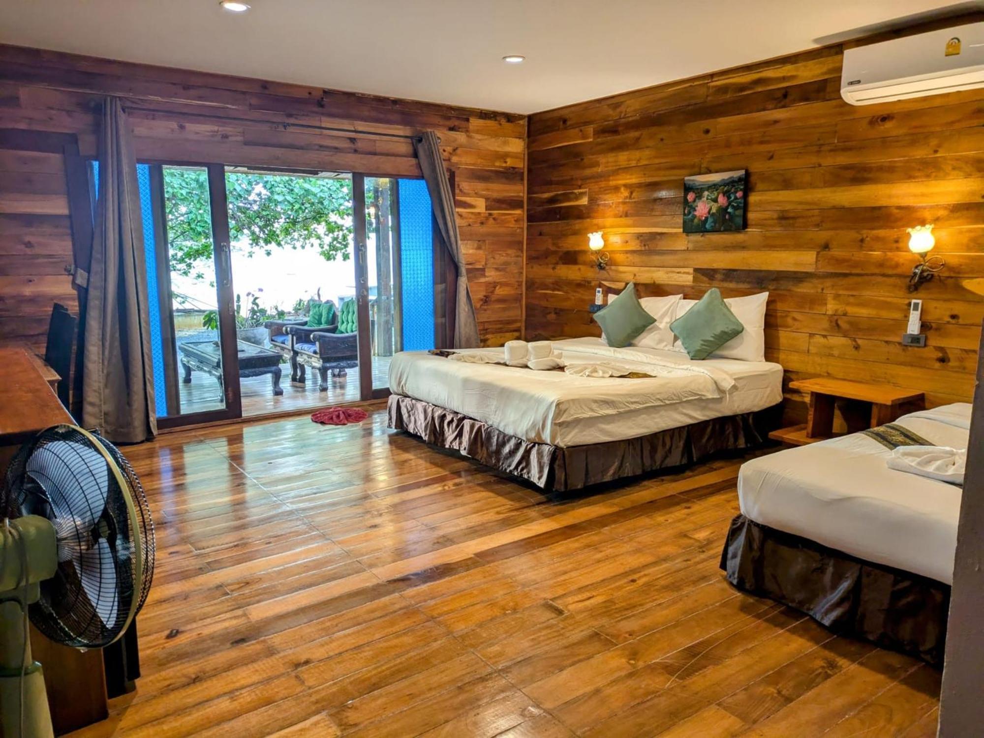 Coconut Lanta Resort @Klong Dow Beach 끄라비 외부 사진