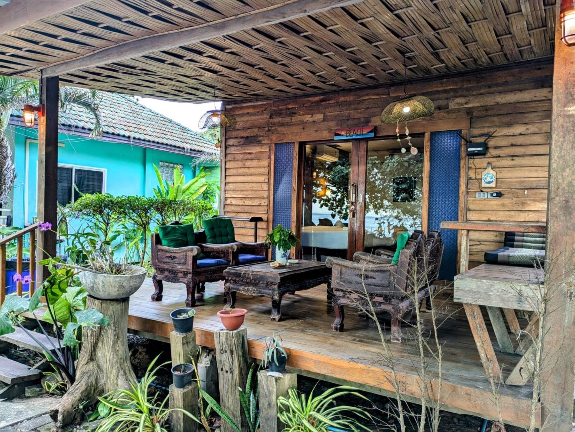 Coconut Lanta Resort @Klong Dow Beach 끄라비 외부 사진