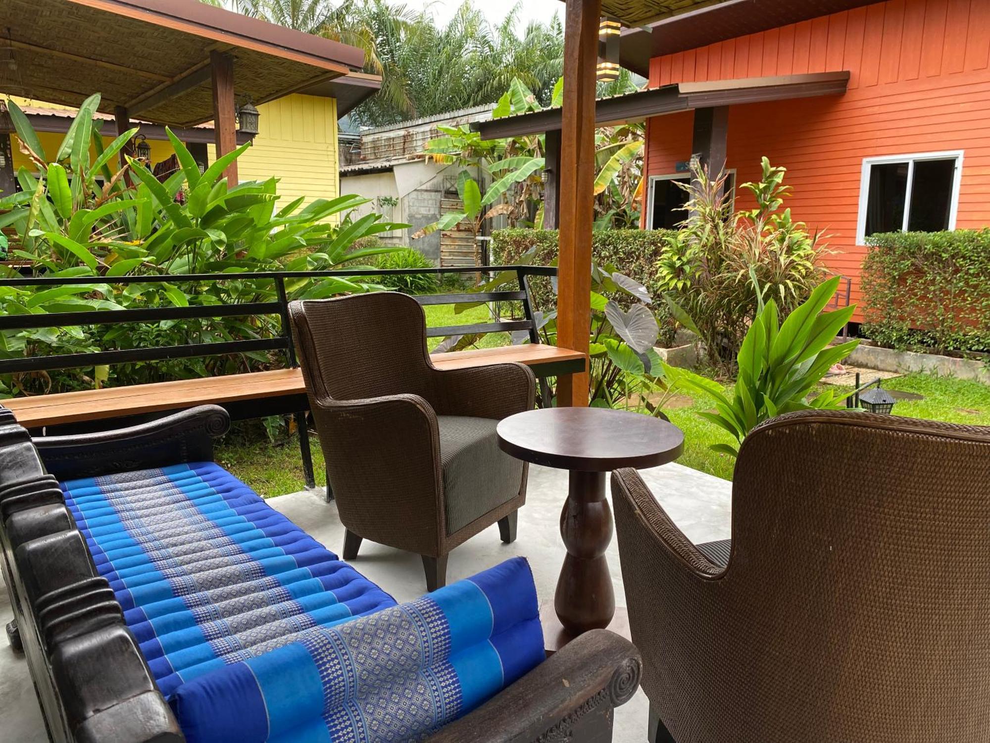 Coconut Lanta Resort @Klong Dow Beach 끄라비 외부 사진